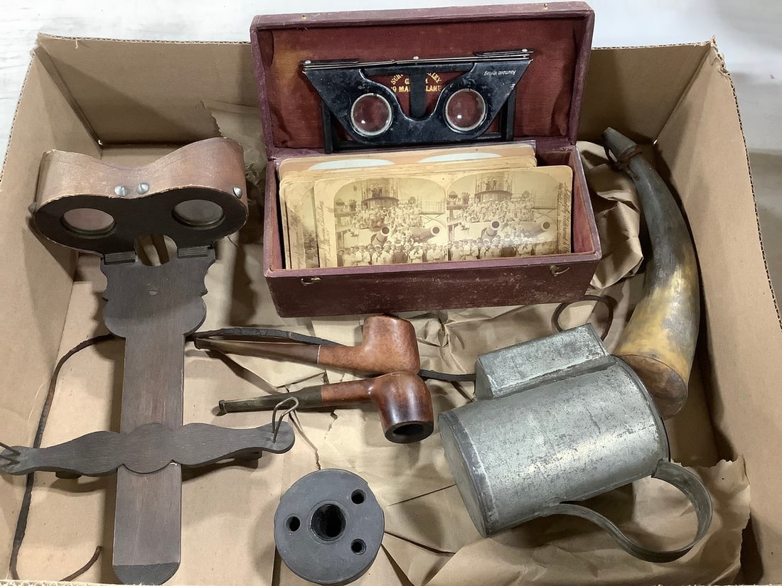 Vintage wooden pipes, slide viewer, and more (1 of 1)