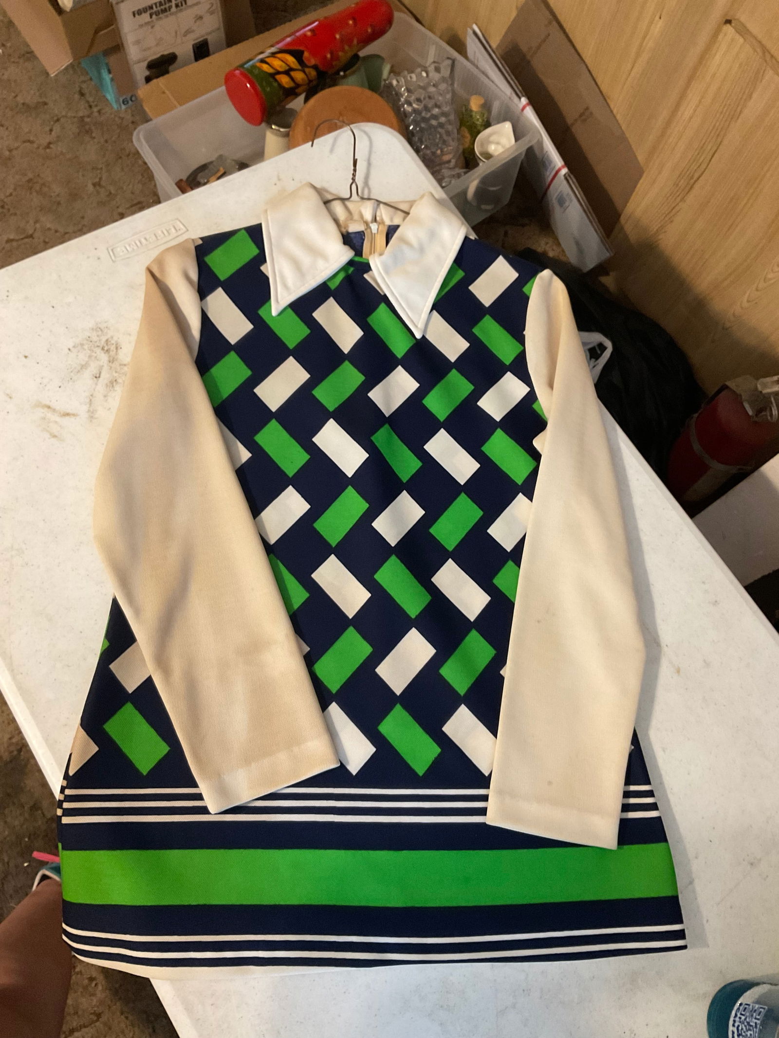 1970's polyester shirt (1 of 1)