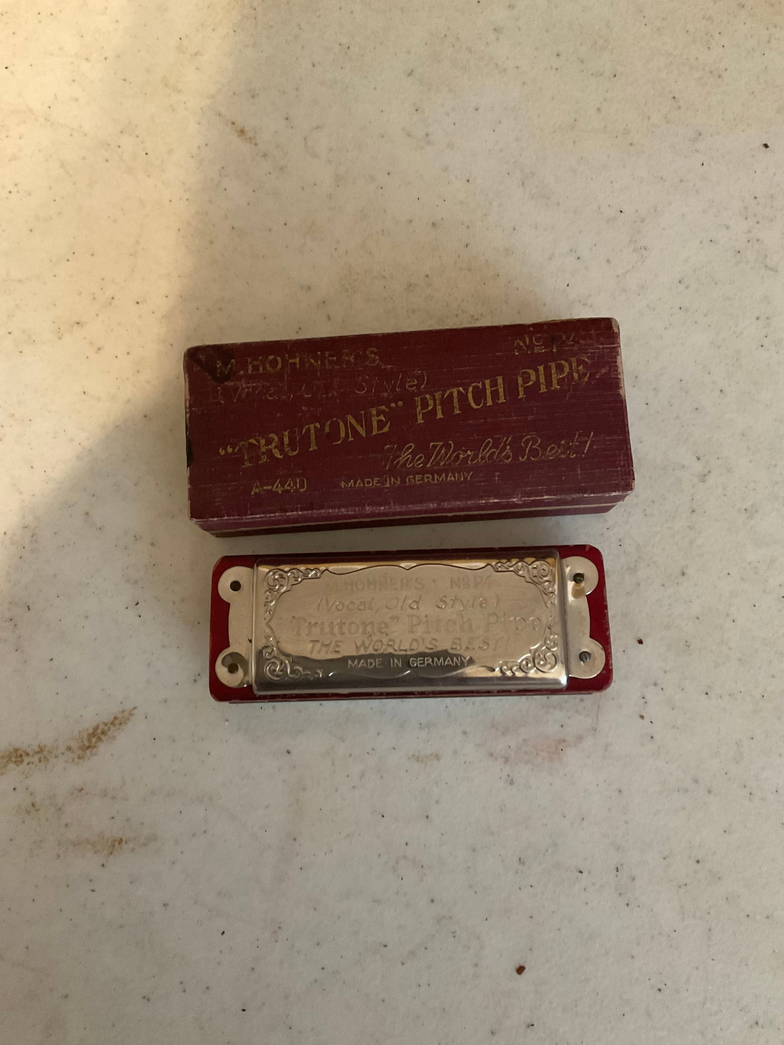 M. Hohner's Trutone Pitch Pipe: M. Hohner's Trutone Pitch Pipe