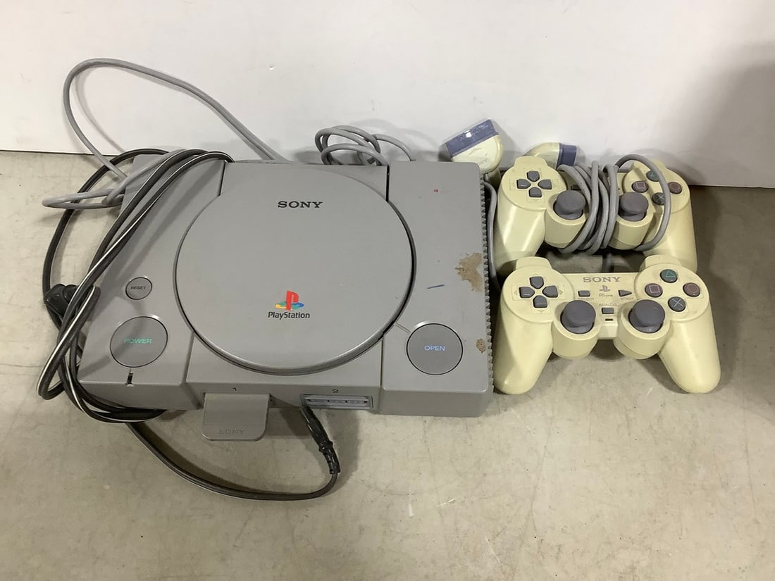 Sony Playstation 1 Console with Controllers (1 of 1)