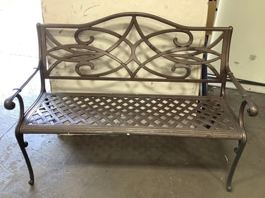 Metal Outdoor Bench (50inx36inx16in)