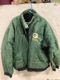 Vintage Pro Player Green Bay Packers Reversable Jacket (Size: 2XL)