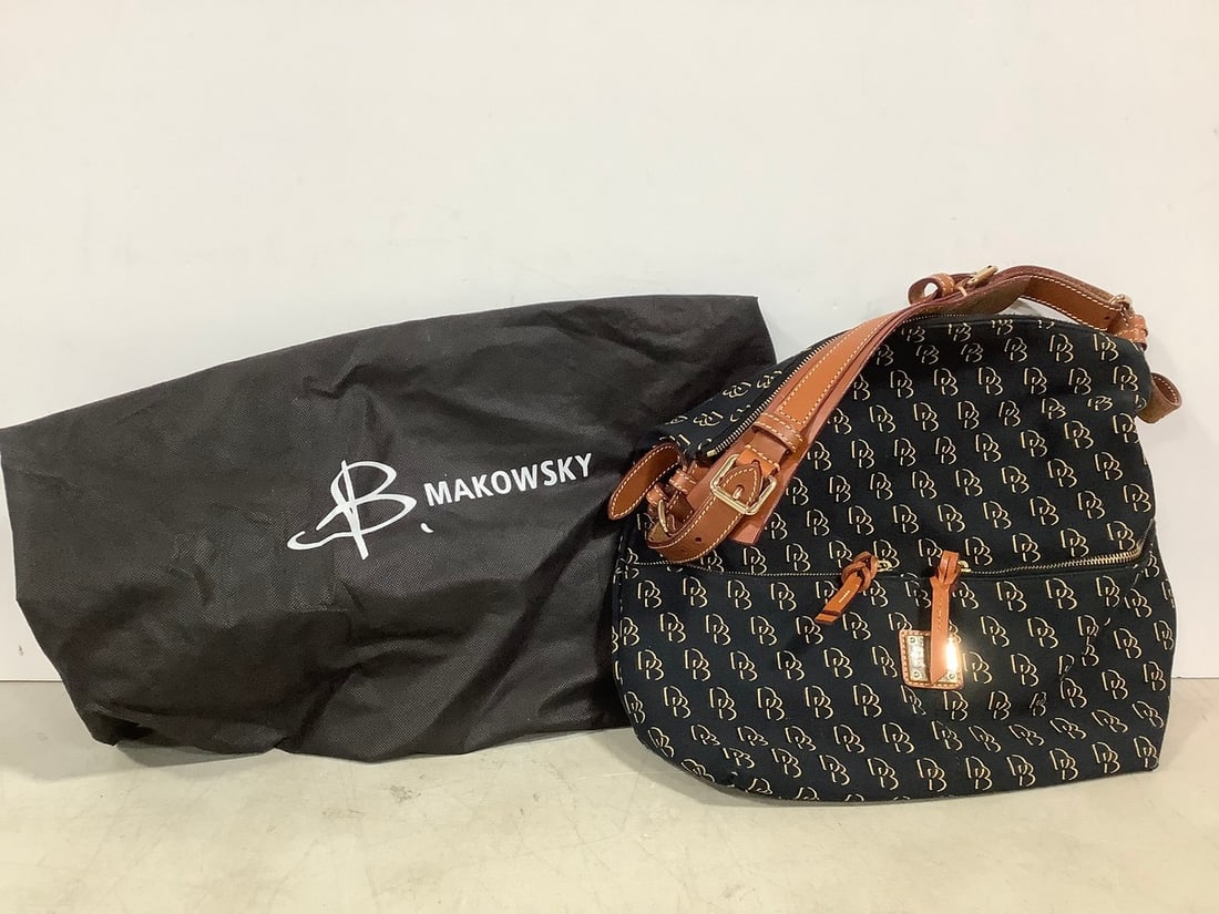 Dooney & Burke Handbag with B Makowsky Dust Cover (1 of 1)