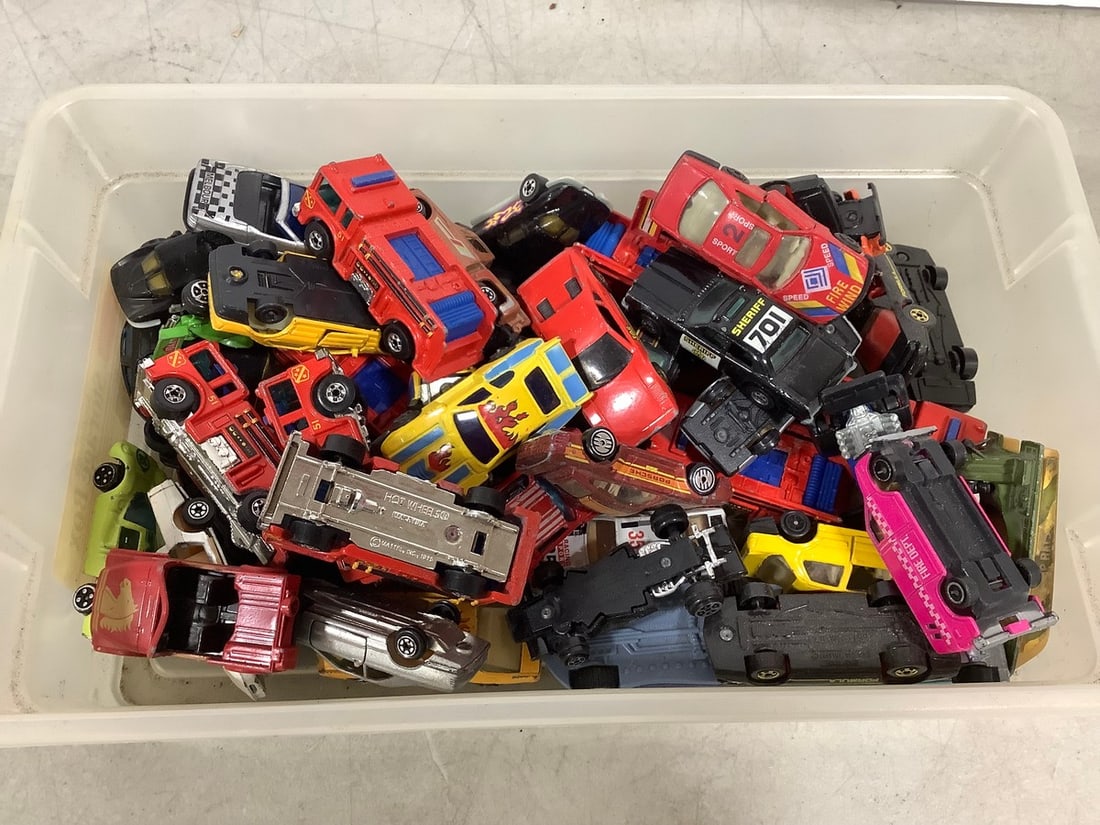 Toy cars (Hot Wheels and more): Toy cars (Hot Wheels and more)