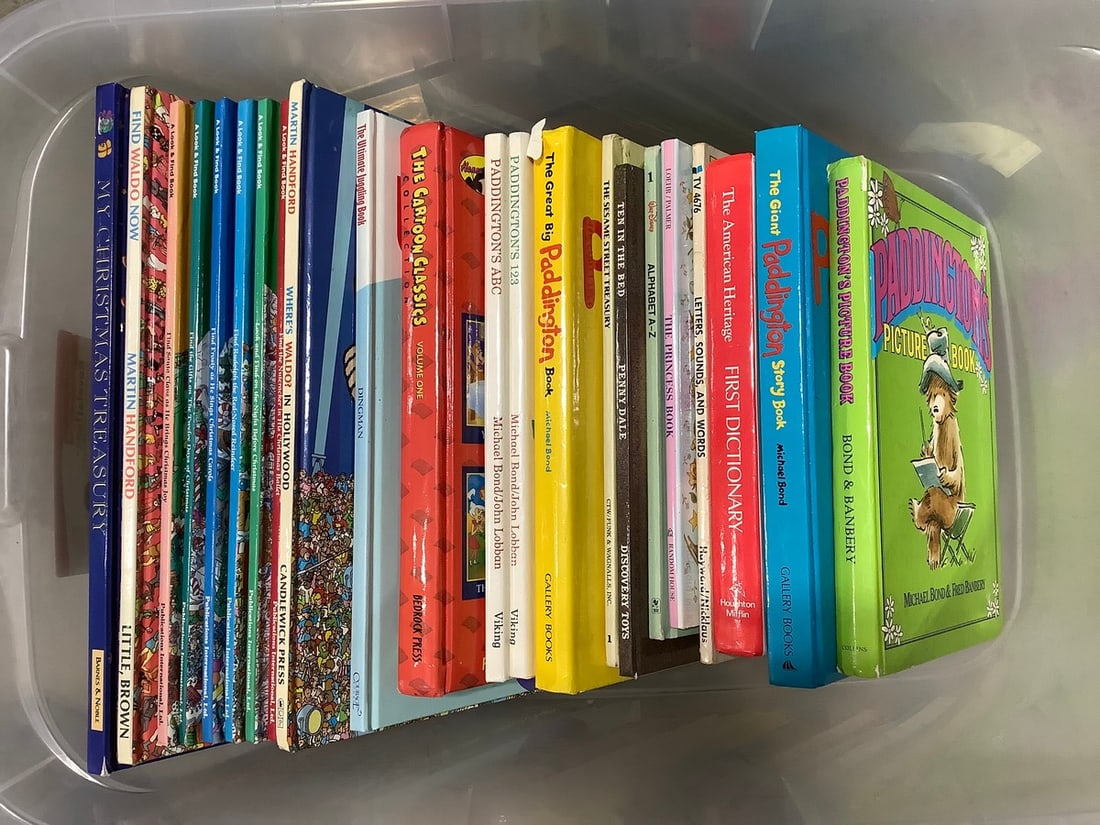 Childrens books(Ammerican Heritage First Dictionary, Where's Waldo, and more): Childrens books(Ammerican Heritage First Dictionary, Where's Waldo, and more)