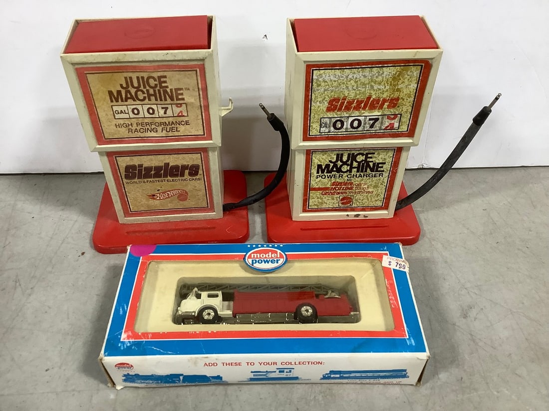 Mattel Sizzlers Juice Machines - 1969, and Model Power Truck (1 of 1)