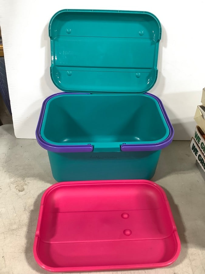 Eagle Fishing Cooler: Eagle Fishing Cooler