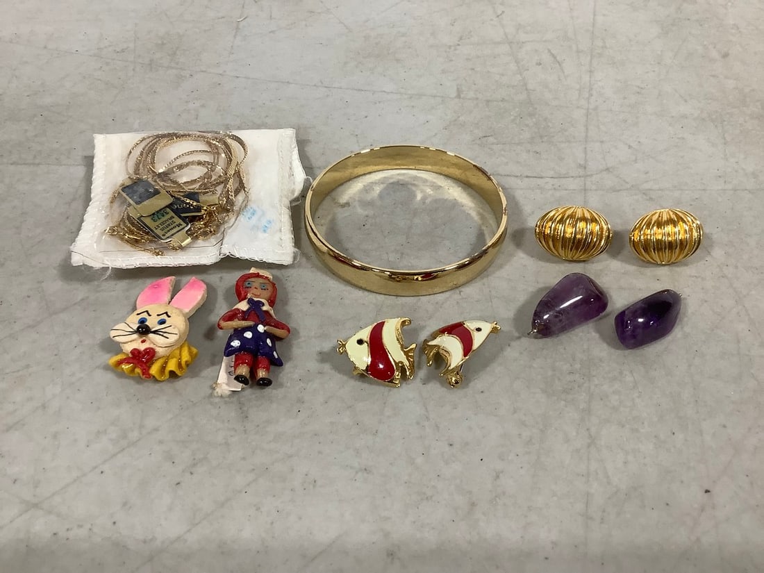 Monet Jewelry (Bracelet, Earrings, and more): Monet Jewelry (Bracelet, Earrings, and more)