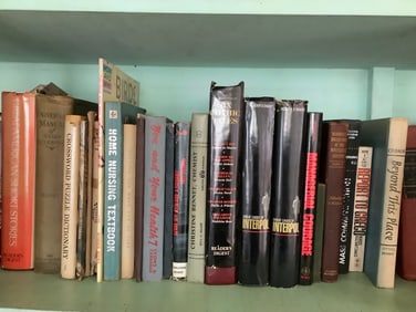 Vintage books(Report to Greco, Getting the Most out of Life, Home Nursing Textbook, and more)
