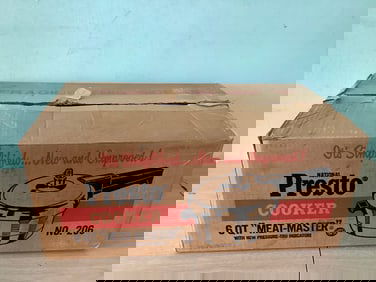 National Presto Cooker in original box(6 qt., No. 206)