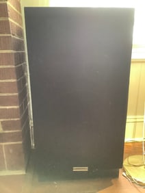 Onkyo speaker(17.5in.x13in.x33in.)