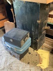 Vintage trunk, suitcases and travel Bar