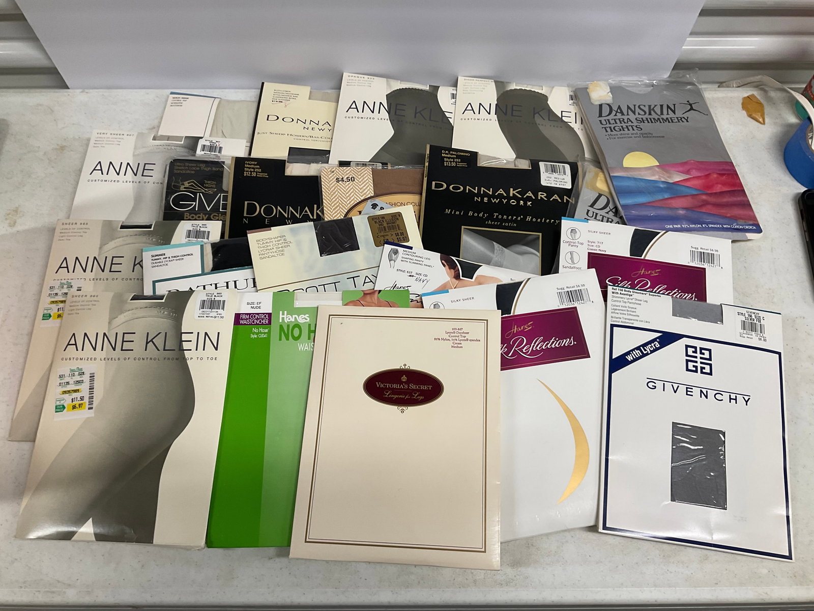 Lot of womens tights(in the package): Lot of womens tights(in the package)