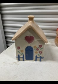 Vintage House cookie jar 11in