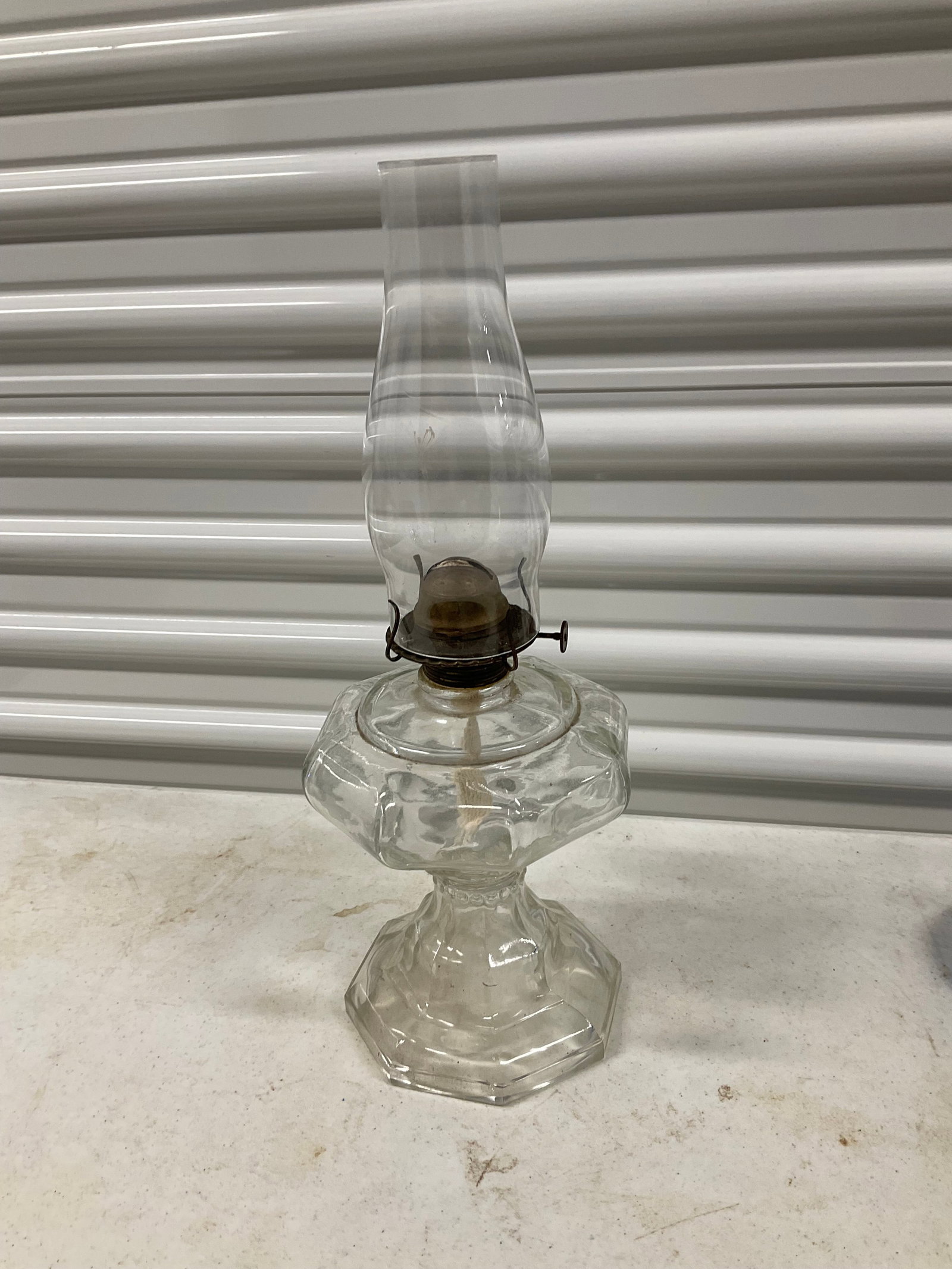 Vintage Crystal oil lamp 18in: Vintage Crystal oil lamp 18in