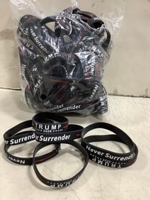 Large lot of Trump 2024 never surrender bracelets(new)