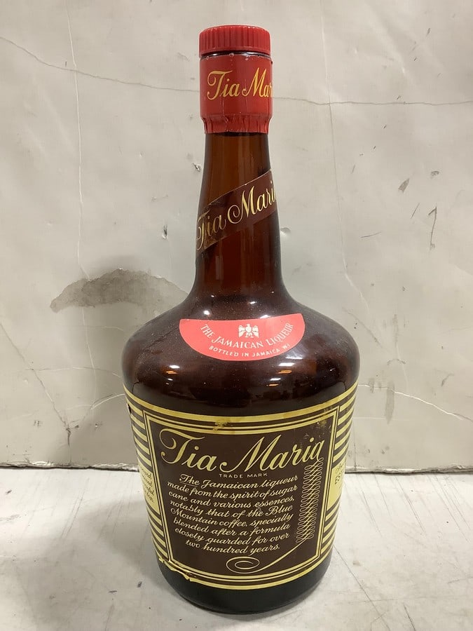 Various history books and more(The Greek and Persian Wars 500-323BC, Roman Legionary 58B.C.-A.D. 69, (1 of 1)