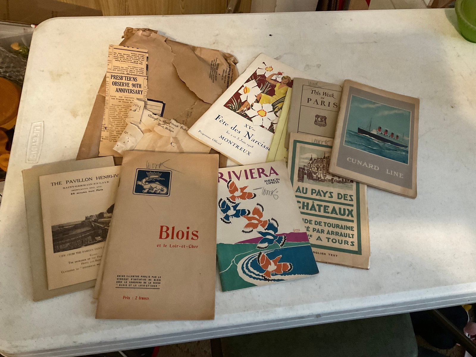 lot of ephemera: lot of ephemera