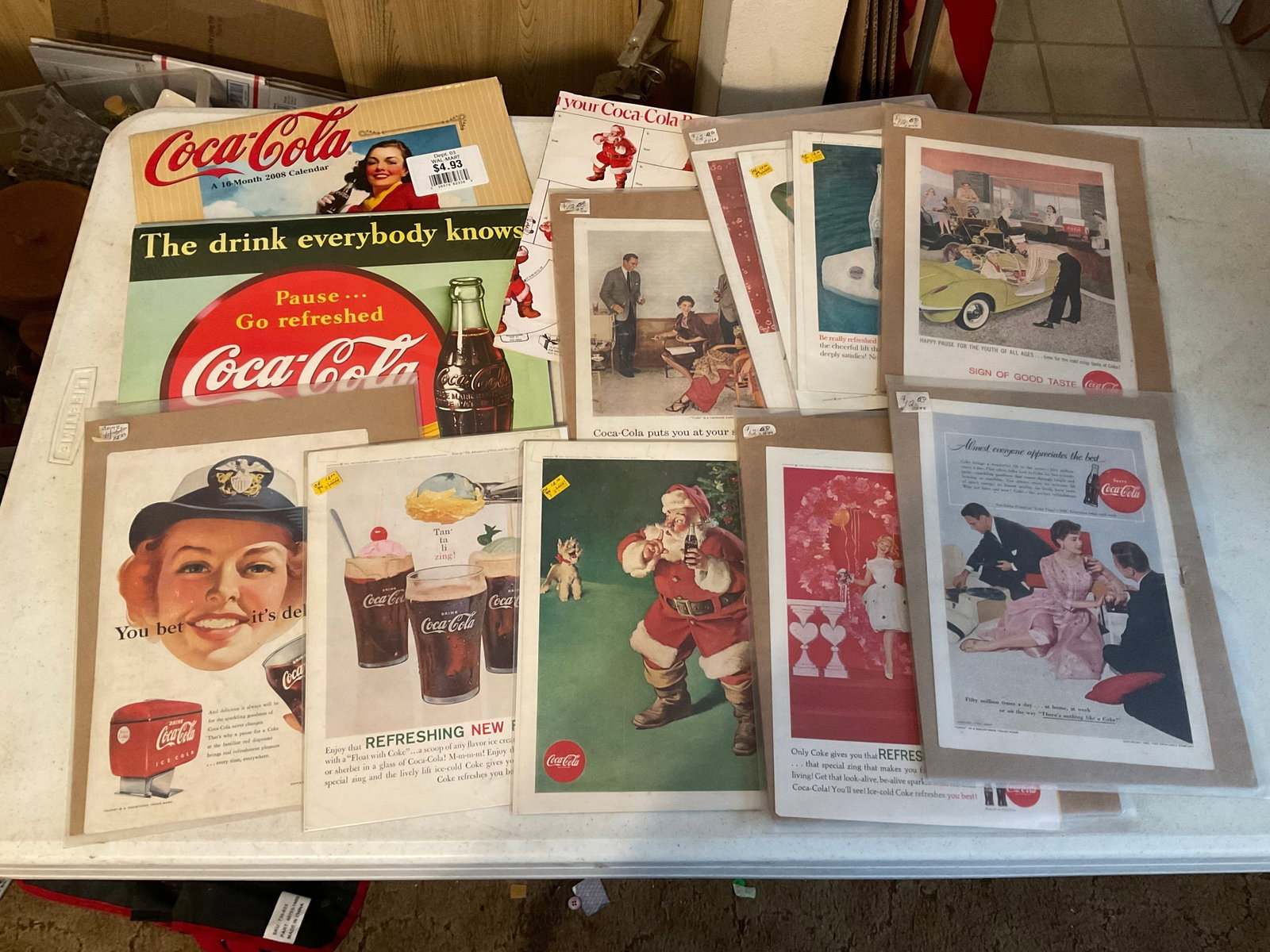 Lot of vintage Coca Cola advertising: Lot of vintage Coca Cola advertising