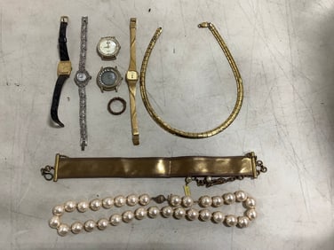 Various jewelry(pearl necklace, Vivani watch, and more)