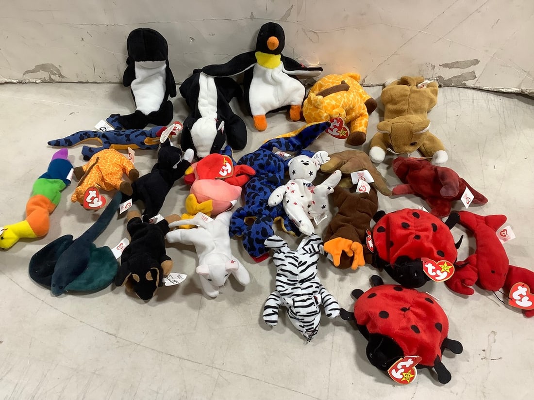 Beanie Babies lot: Beanie Babies lot