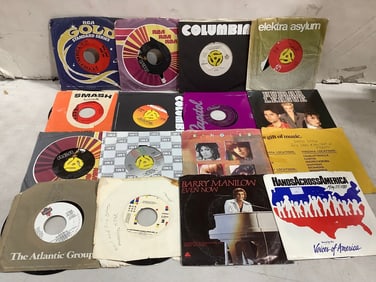 Vintage 45's(Dolly Parton, Bangles, Willie Nelson, and more)