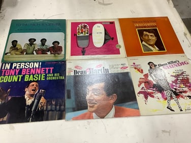 Vintage records(Dean Martin, Smokey Robinson, Glenn Miller, and more)