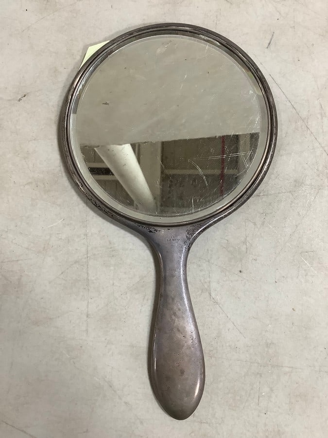 Sterling handheld mirror (1 of 1)
