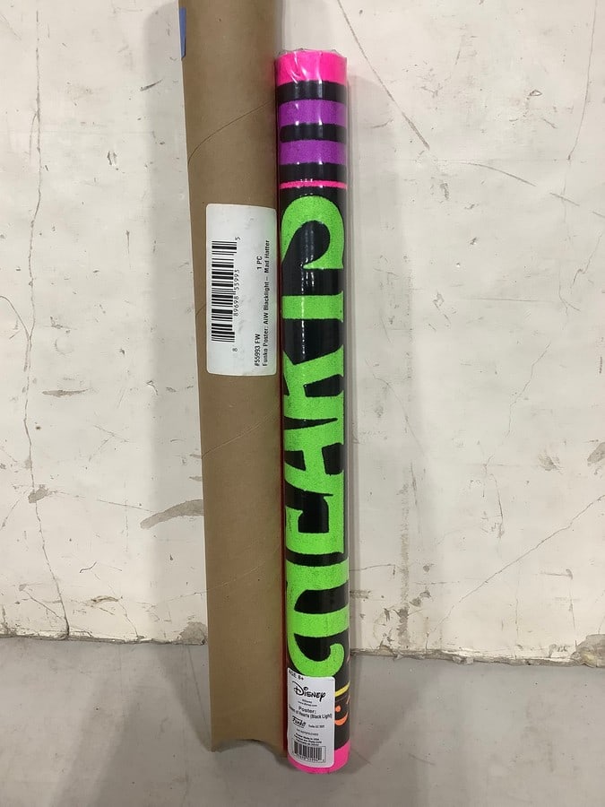 Queen of Hearts Black Light Funko Poster(new in package) (1 of 1)