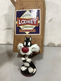 1993 Classic Looney Tunes Sylvester Stallone Bobbing Head(with original box)