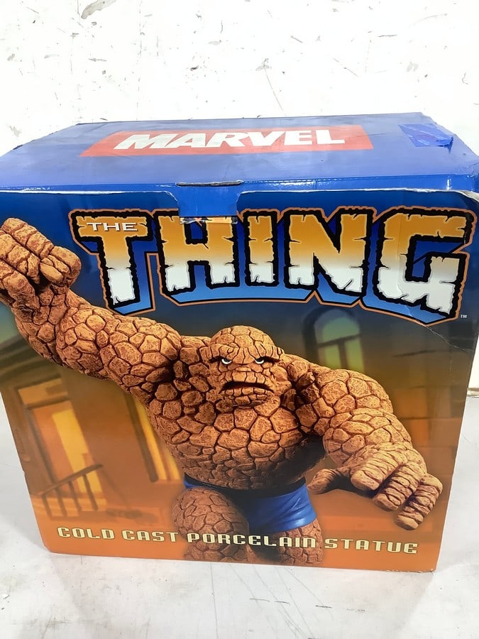 The Thing cold cast Marvel porcelain statue(14in.tall, brand new in box): The Thing cold cast Marvel porcelain statue(14in.tall, brand new in box)