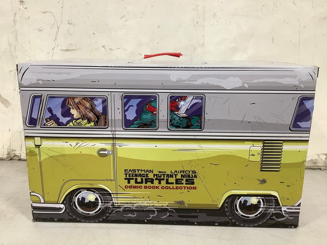 Teenage Mutant Ninja Turtles comic book collection box(sealed) (1 of 1)