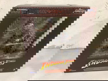 Indiana Jones Bridge Escape PVC Diorama