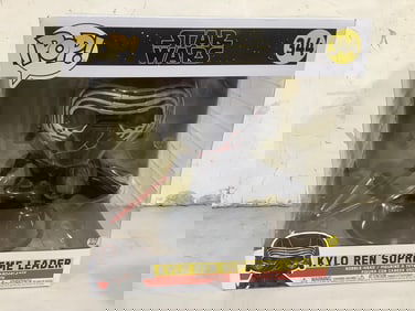 Star Wars Kylo Ren Supreme Leader Funko Pop Figure - New in Box