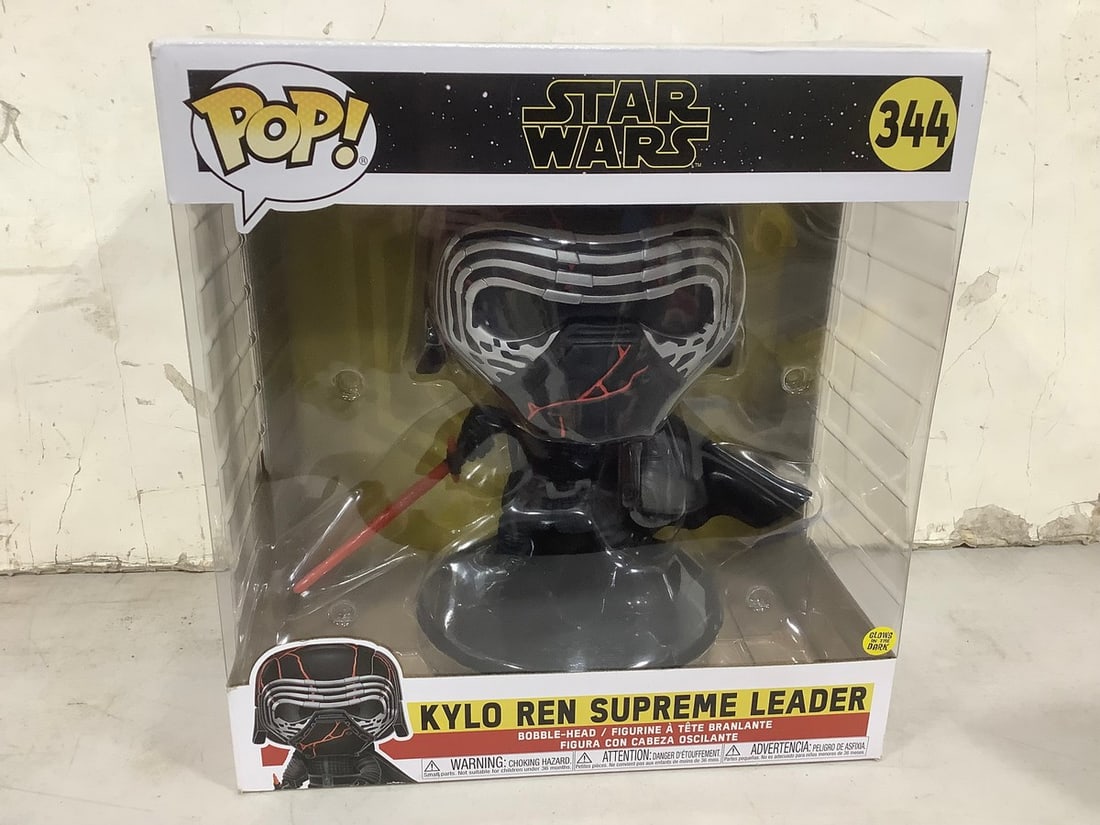 Star Wars Kylo Ren Supreme Leader Funko Pop Figure - New in Box (1 of 1)