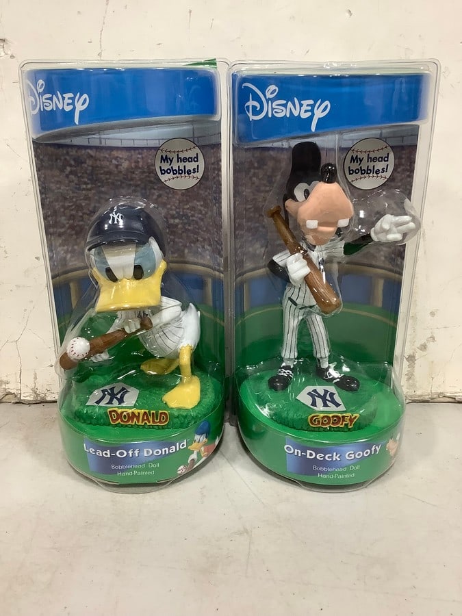 Disney Handpainted Bobblehead Dolls (Donald and Goofy) - New in Box (1 of 1)
