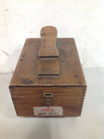 Kiwi Hand Crafted Shoe Valet (10.5inx10.75inx8in)