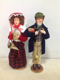 Christmas Caroler Figurines