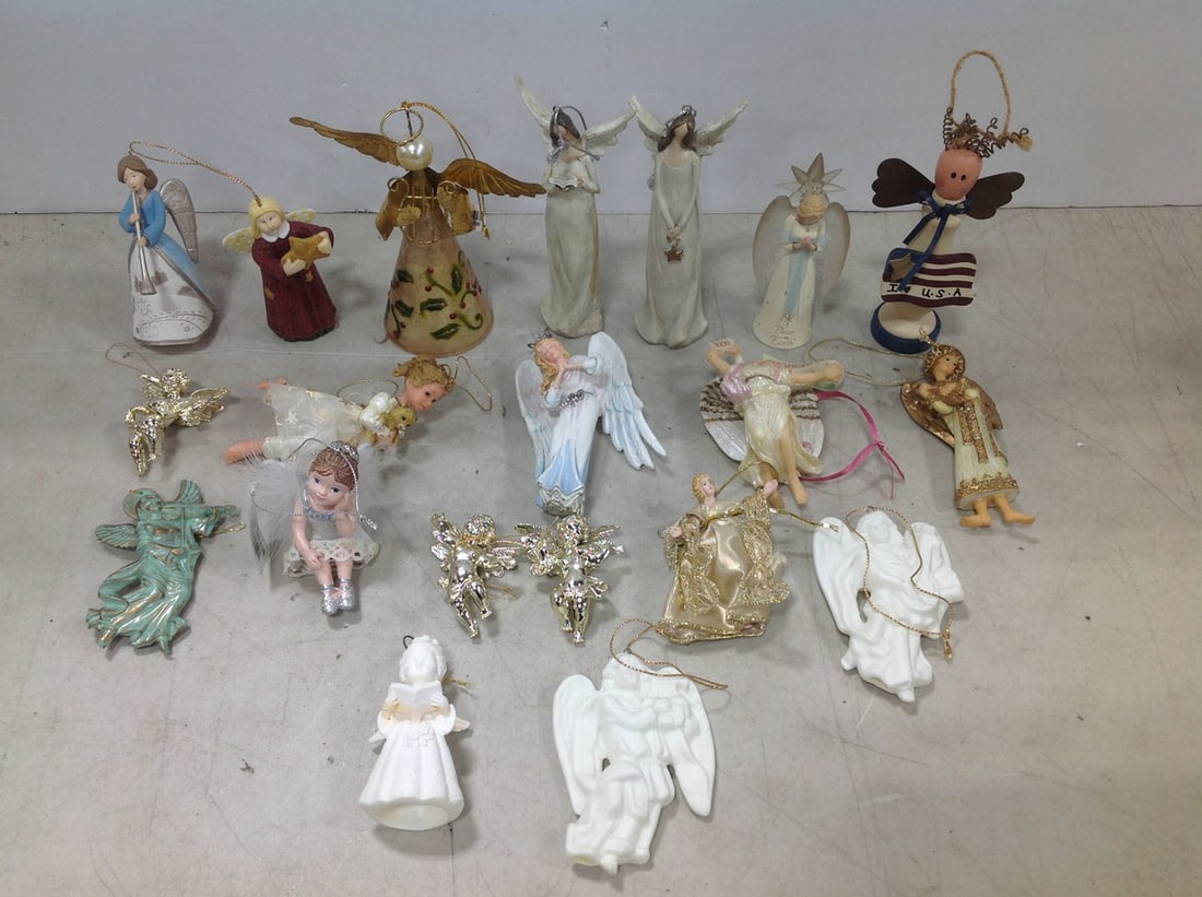 Various Christmas ornaments(Kurts Adler, Hallmark, and more) (1 of 1)