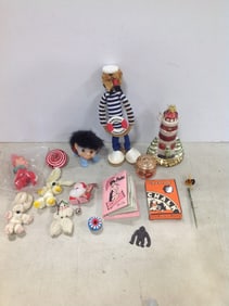 Vintage trinkets and toys