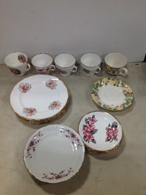 Decorative plates/cups(Wawel, Royal Nobilta, and more-tallest 3in.)