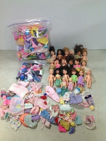 1994 Kelly Barbies little sisters dolls/accesories