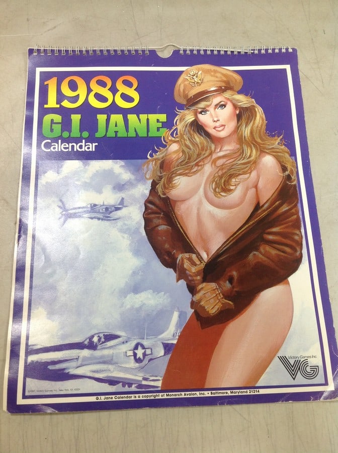Vintage G.I. Jane 1988 WWII Pinup Girl calendar(16in.x32.5in.): Vintage G.I. Jane 1988 WWII Pinup Girl calendar(16in.x32.5in.)