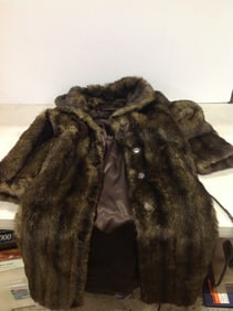 Flemington Furs coat(size N/A)