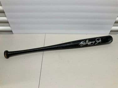 Wooden Louisville slugger Ken Griffey Jr. bat