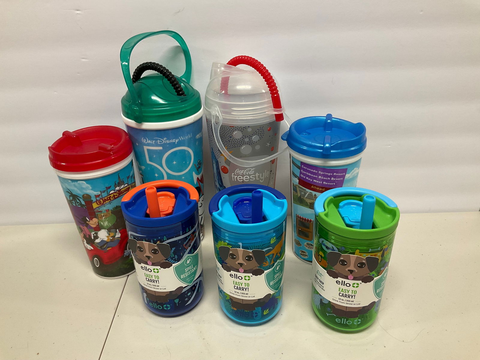 Lot of reusable cups: Lot of reusable cups
