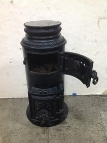 Cast iron vintage stove(24.5in.tall)