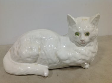 Estaco ceramic cat(7.5in.tall)