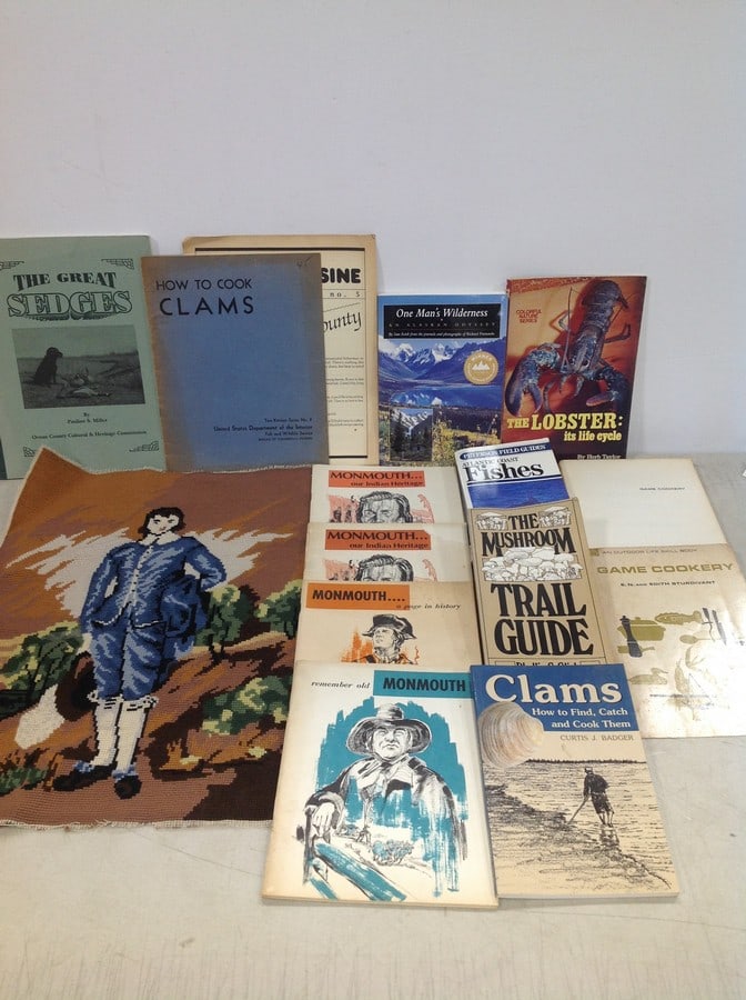 Vintage books/booklets and handmade artwork(14in.x19in.): Vintage books/booklets and handmade artwork(14in.x19in.)