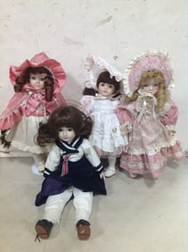Various ceramic dolls(Dynasty Doll Collection and more)
